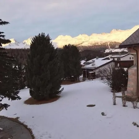 Chesa Linaira Lejlighed Pontresina