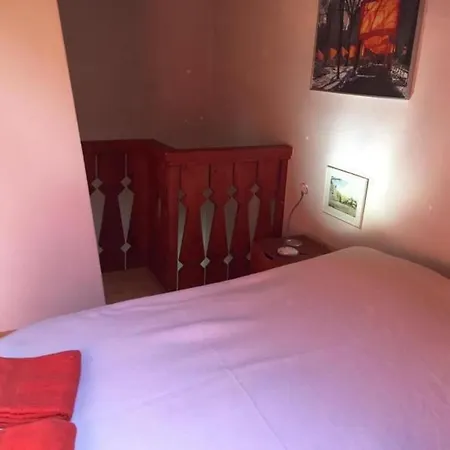 Chesa Linaira Apartmán *